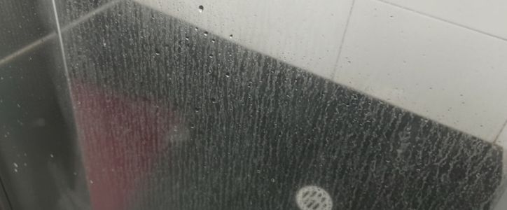 How to Remove Hard Water Stains from Shower Glass